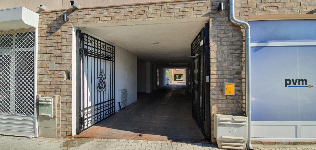 Apartamento Julija Pančevo Exterior foto
